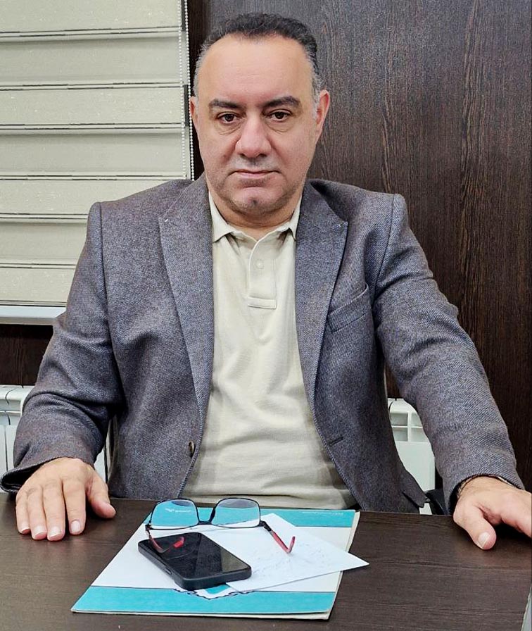 عکس پروفایل مجتبی علاف نوبریان، هیئت امنا خیریه آرین
